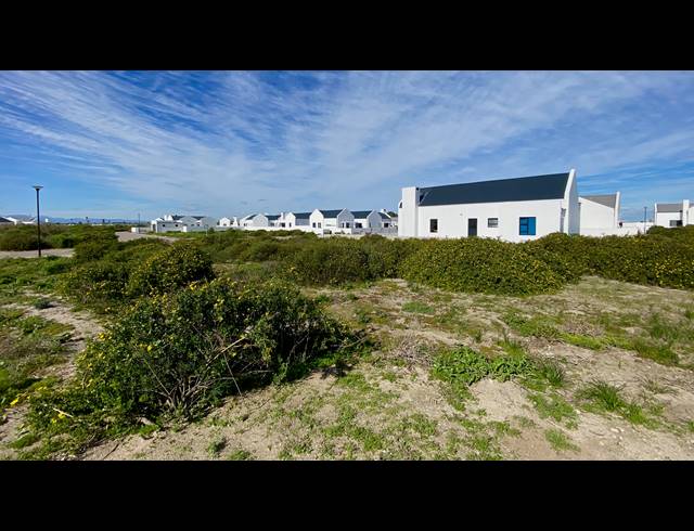 3 BEDROOM HOUSE FOR SALE IN ATLANTIC SANDS PRIVATE ESTATE